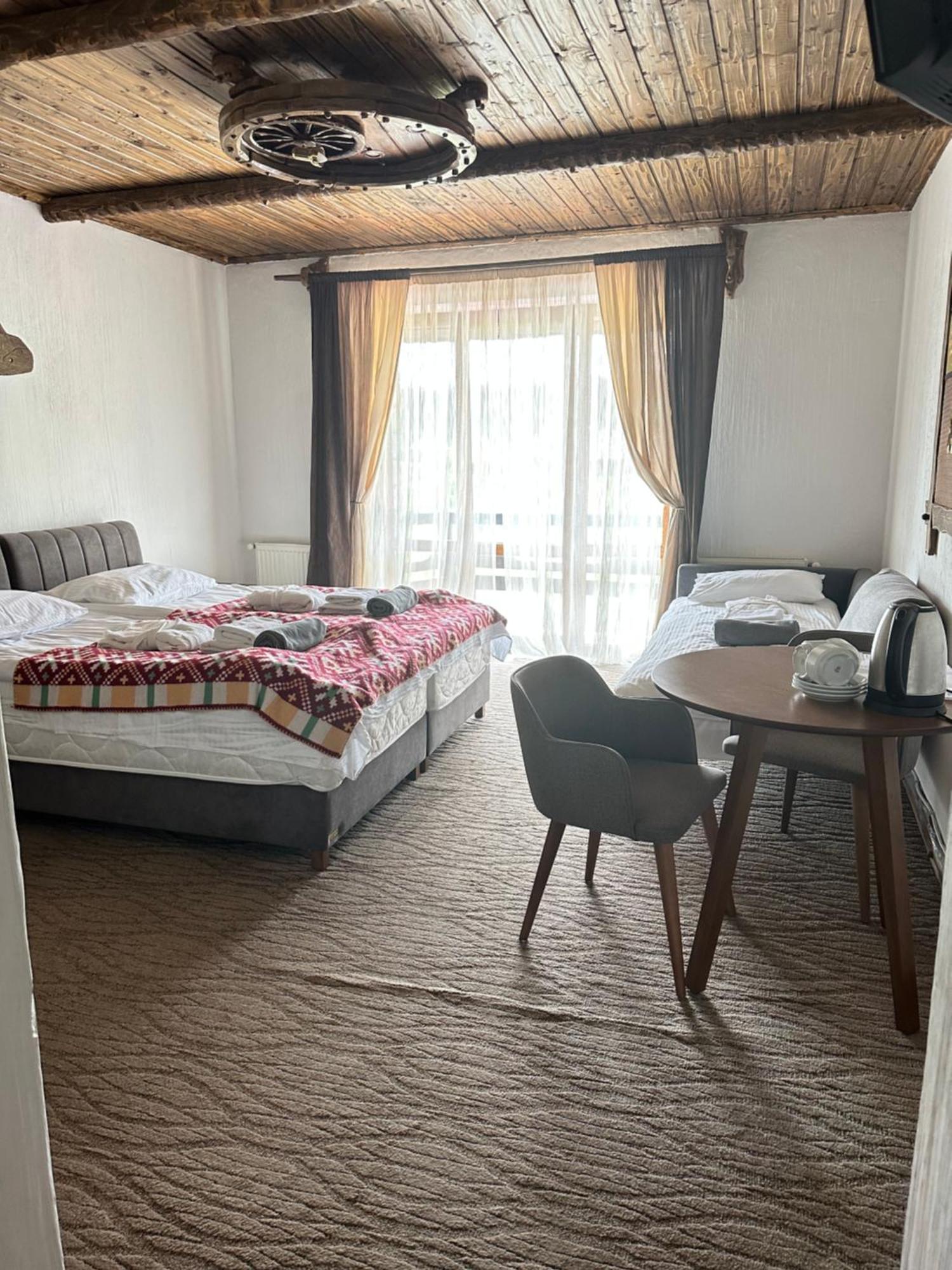 Spa Hotel Gora Bukovel Eksteriør billede